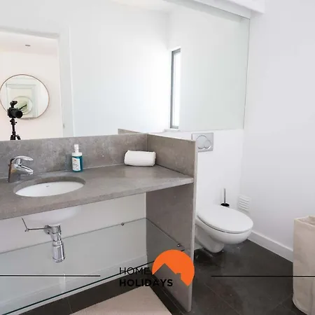 Casa de Férias #111 Ocean View By Holidays *