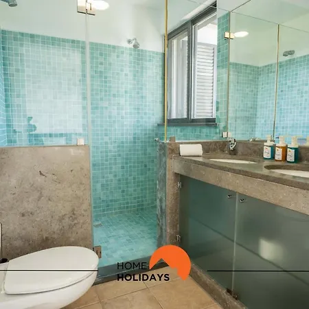 Vakantiehuis #111 Ocean View By Holidays *